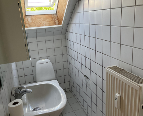 ØG43 1 toilet